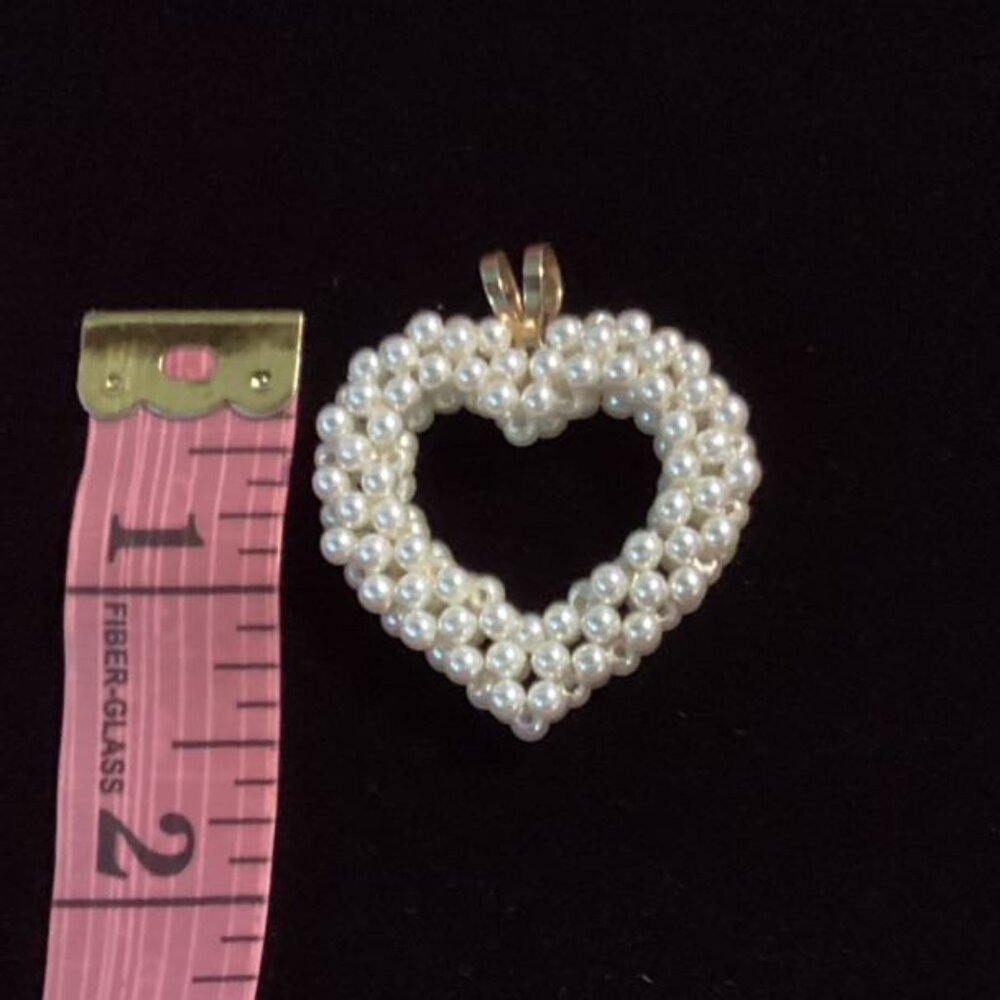 AVON Heart Synthetic Pearl Pendant